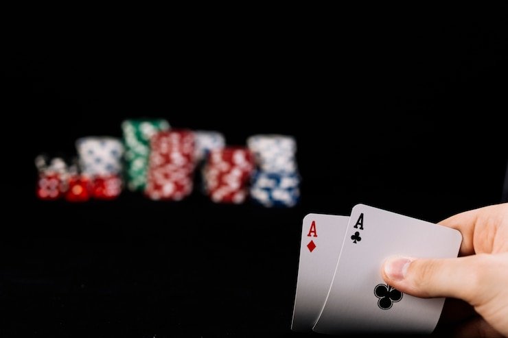 Slip taruhan MMA dengan detail odds dan potential return